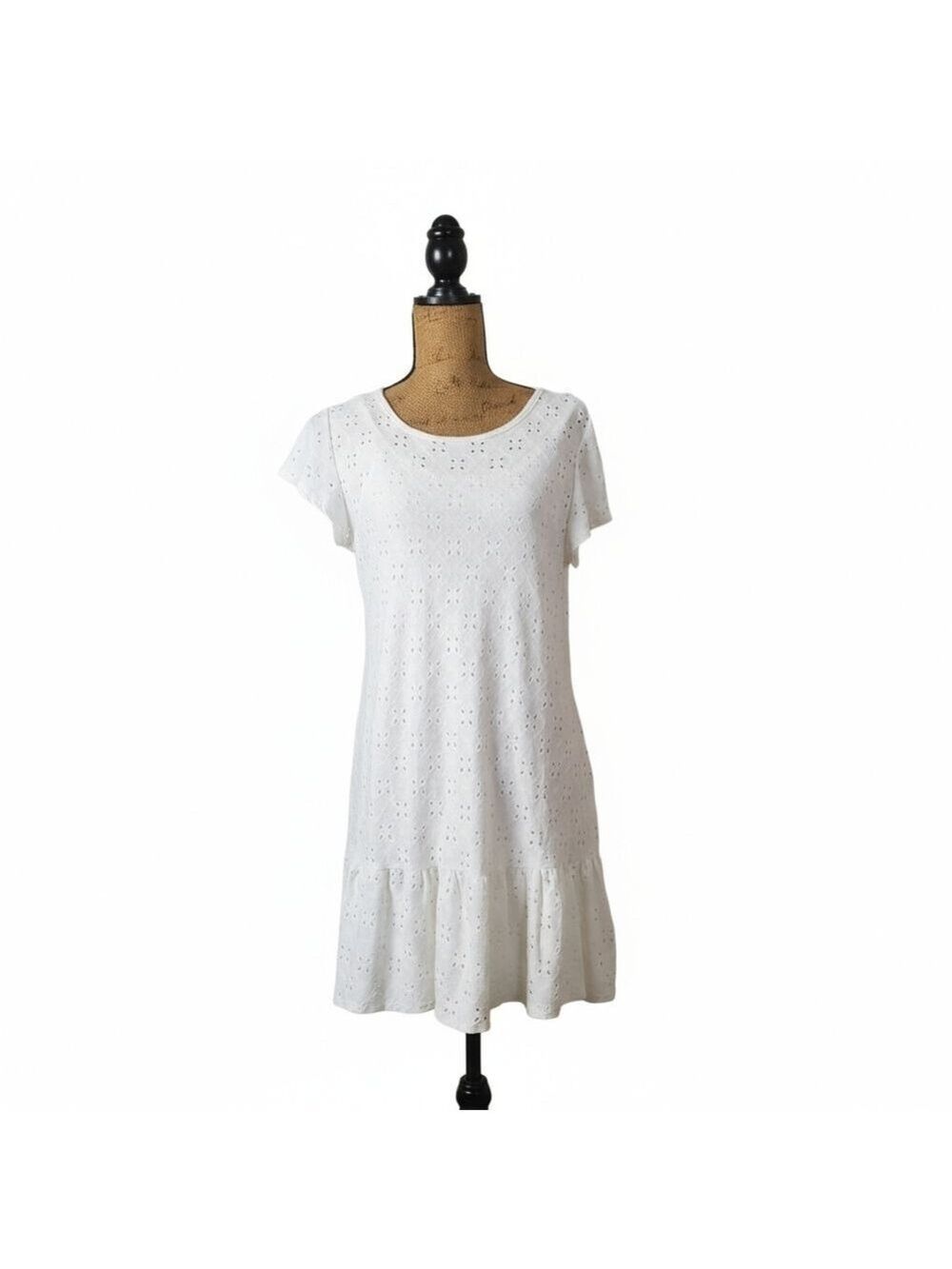 Olivia Rae White Eyelet Dress Women's Extra Large